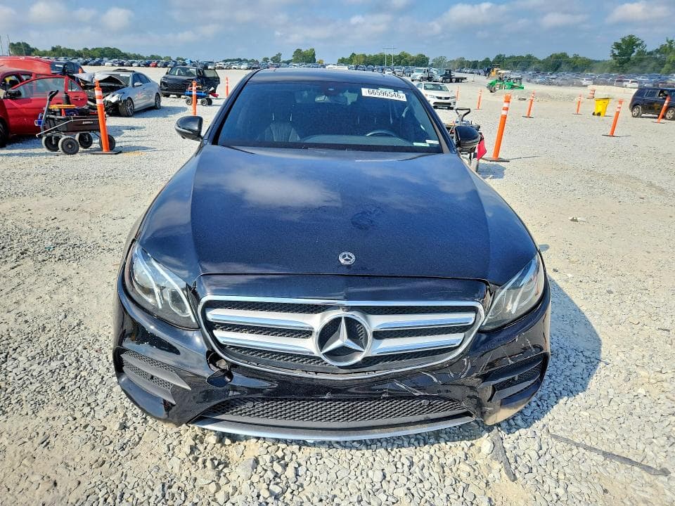 2019 MERCEDES-BENZ E 300 5