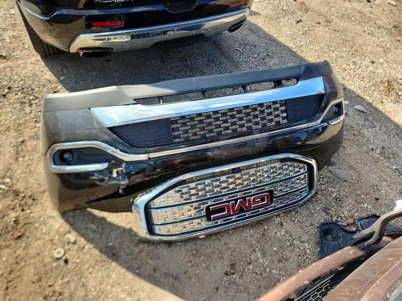 2017 GMC ACADIA DENALI 13