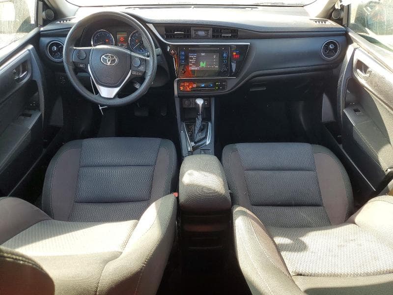 2018 TOYOTA COROLLA LE 8