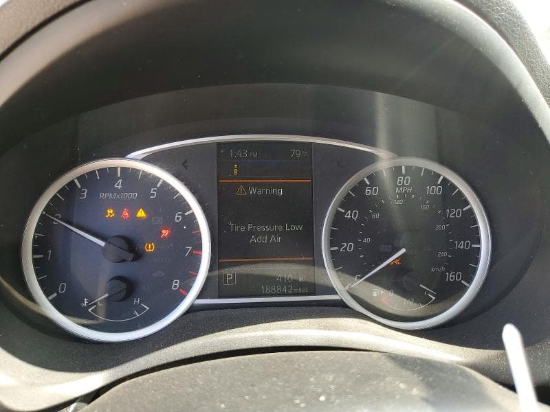 2019 NISSAN SENTRA SV 9