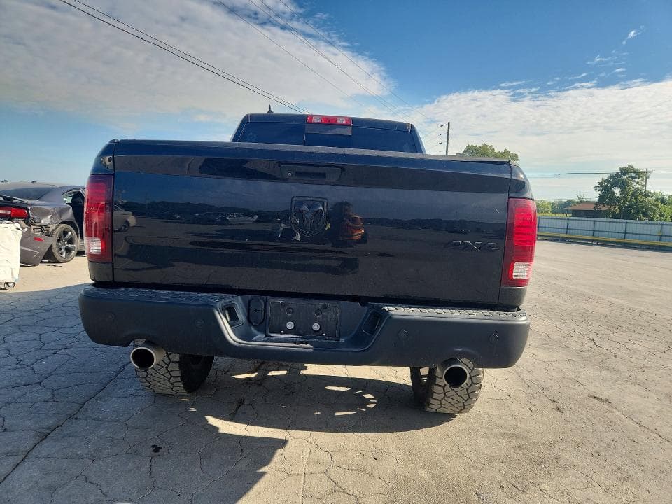 2019 RAM 1500 CLASSIC SLT 6