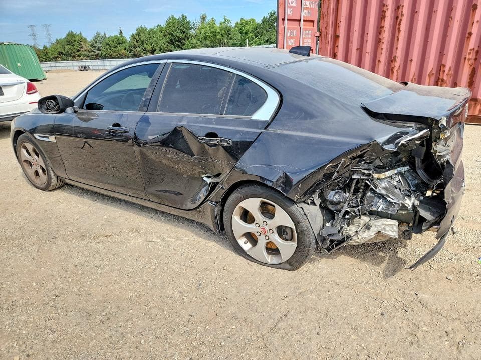 2017 JAGUAR XE 2