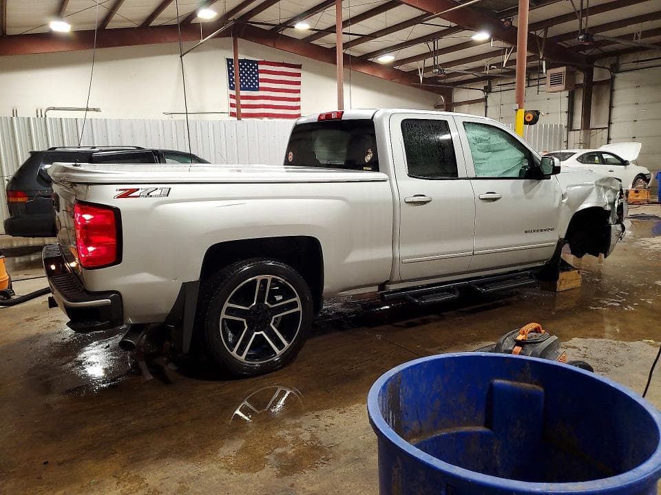 2018 CHEVROLET SILVERADO K1500 LT 3