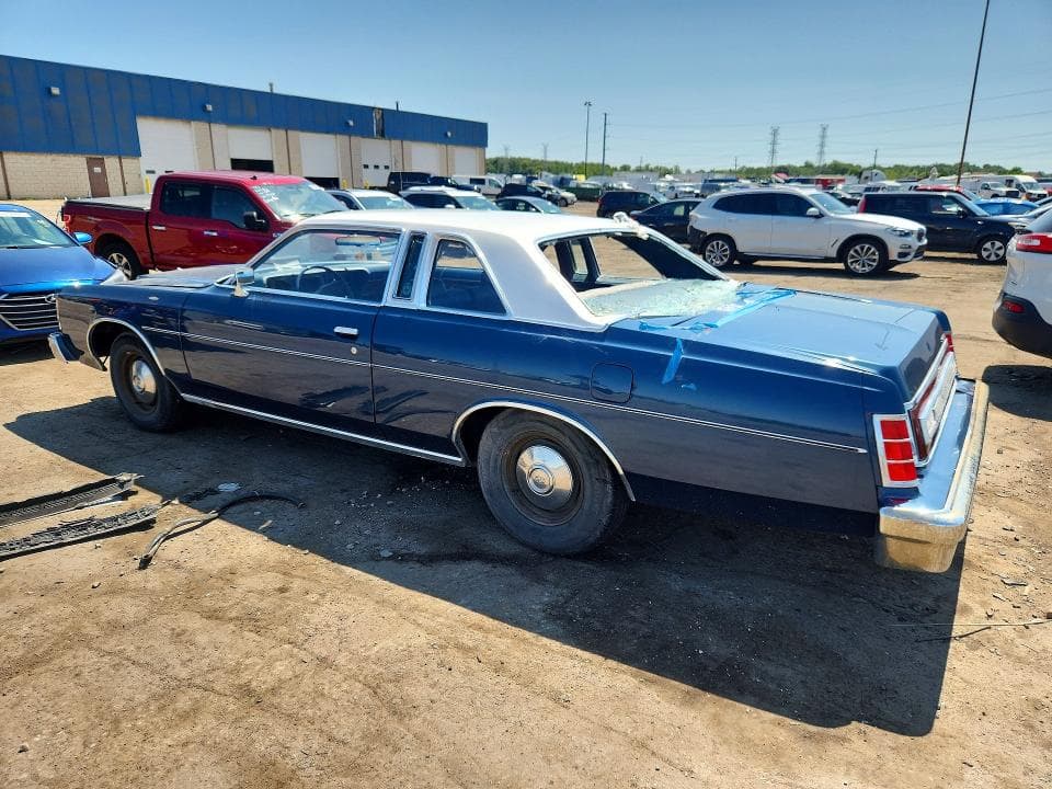 1977 FORD LTD 2