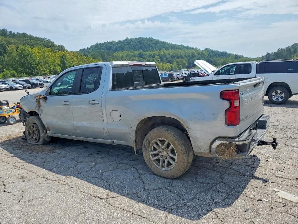 2021 CHEVROLET SILVERADO K1500 LT 2