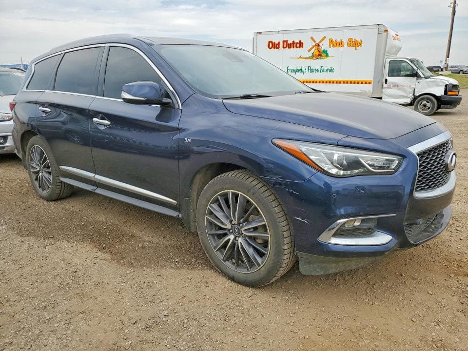 2017 INFINITI QX60 4