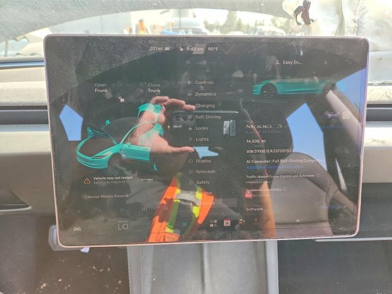 2025 TESLA MODEL 3 9