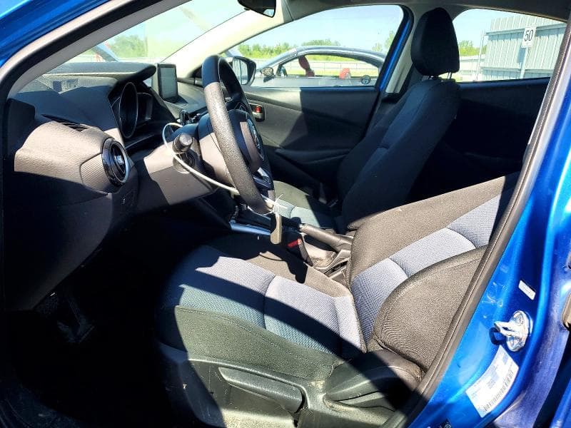 2020 TOYOTA YARIS HATCHBACK LE 7