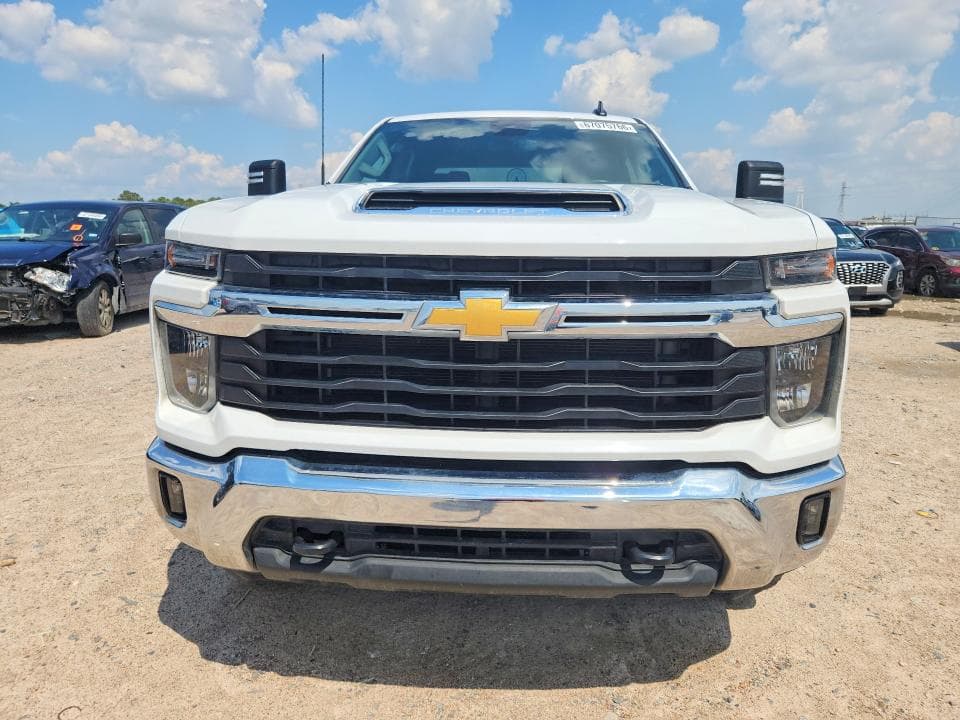 2026 CHEVROLET SILVERADO K2500 HEAVY DUTY LT 5