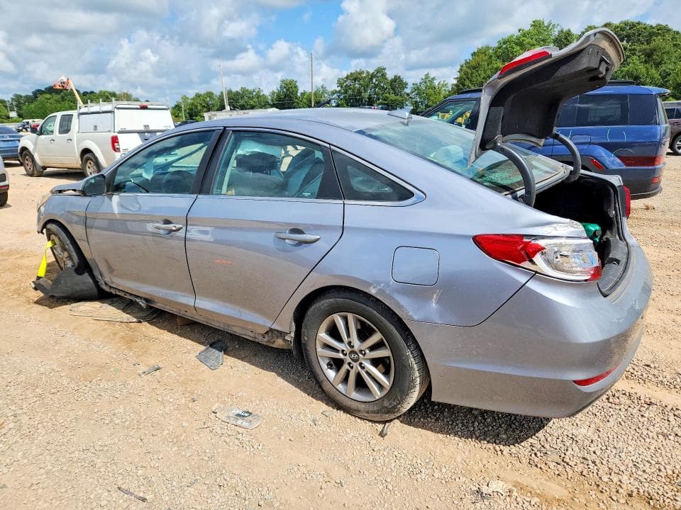 2017 HYUNDAI SONATA SE 2