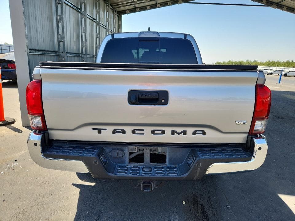 2020 TOYOTA TACOMA SR5 V6 6