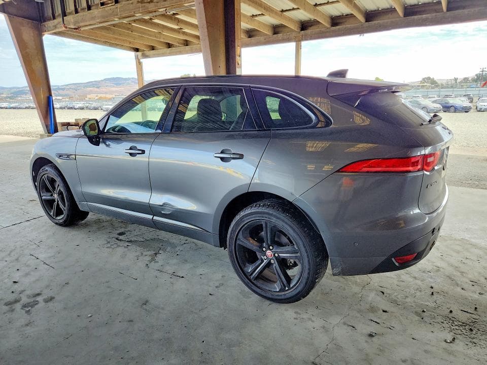 2018 JAGUAR F-PACE R - SPORT 2