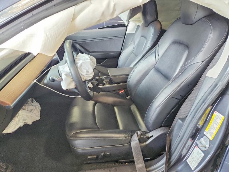 2018 TESLA MODEL 3 7