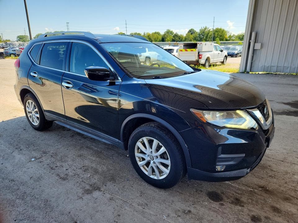 2018 NISSAN ROGUE SV 4