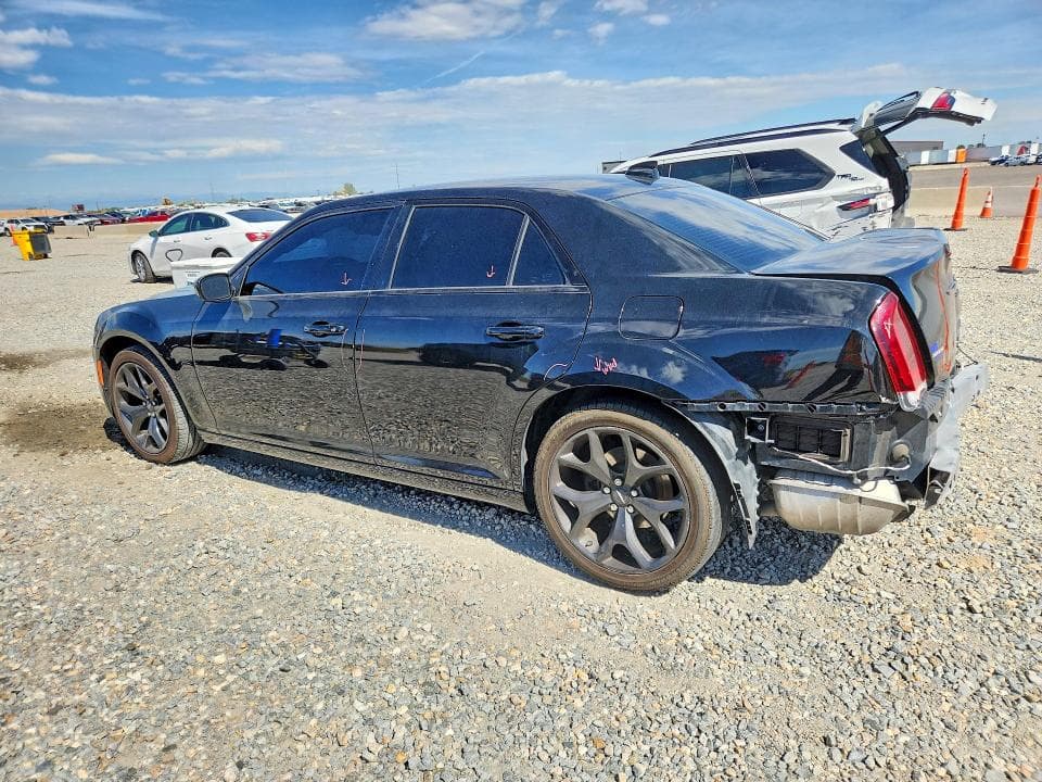 2021 CHRYSLER 300 TOURING 2