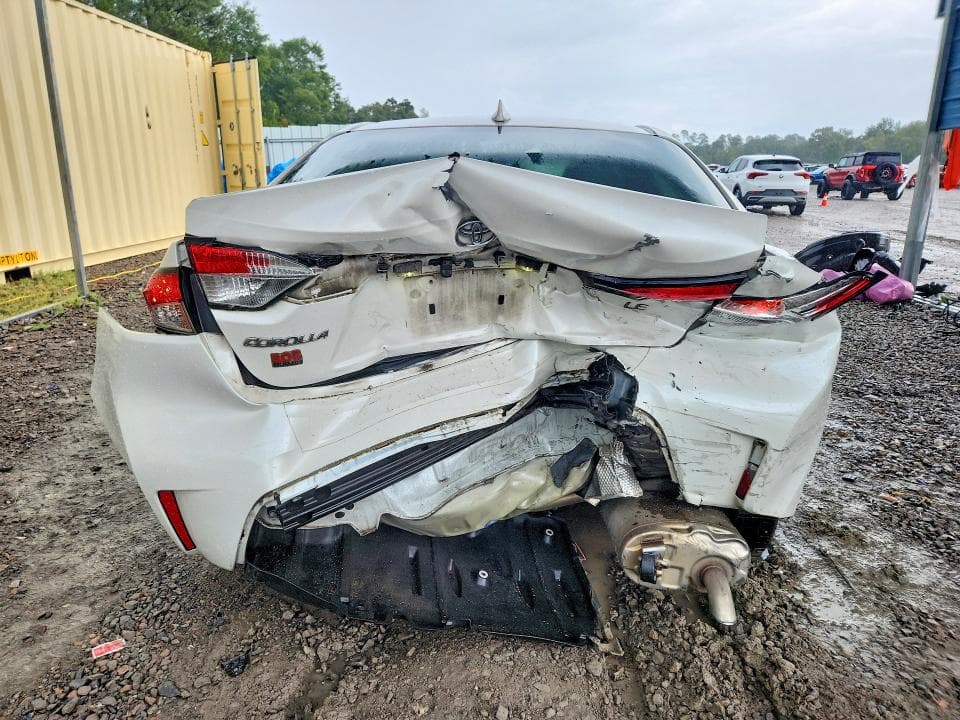 2020 TOYOTA COROLLA LE 6