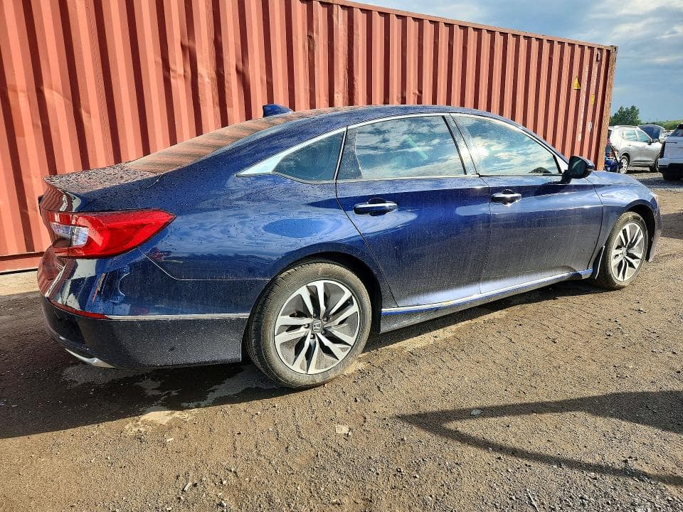 2018 HONDA ACCORD TOURING HYBRID 3