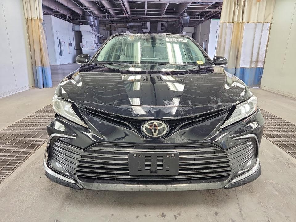 2023 TOYOTA CAMRY XLE 5