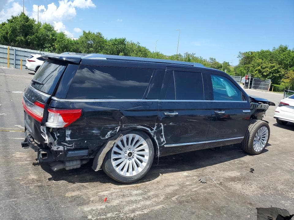 2019 LINCOLN NAVIGATOR L RESERVE 3