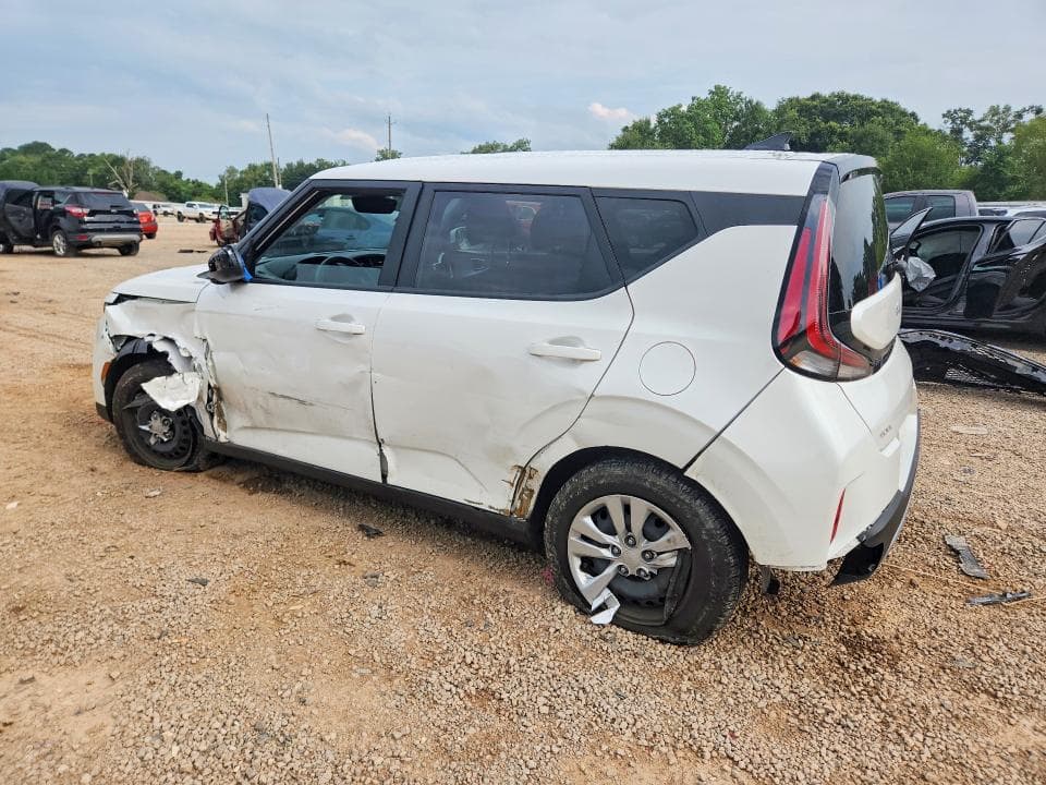 2025 KIA SOUL LX 2