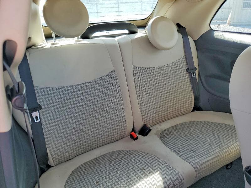 2017 FIAT 500 POP 10