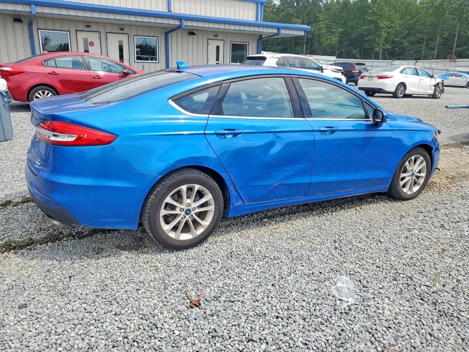 2019 FORD FUSION SE 3