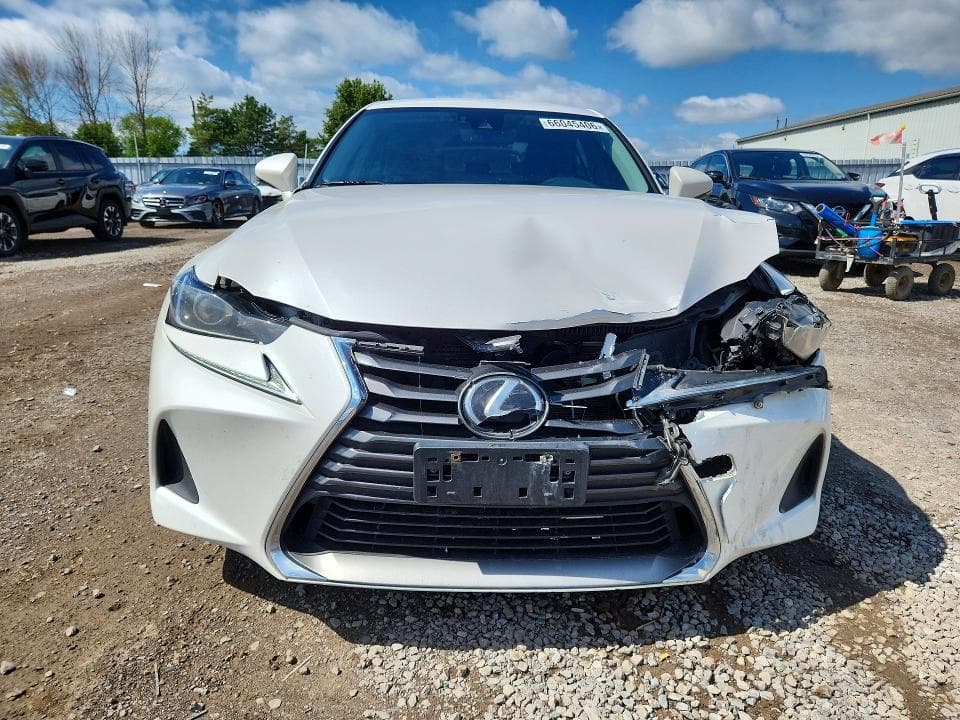 2017 LEXUS IS 200T 5