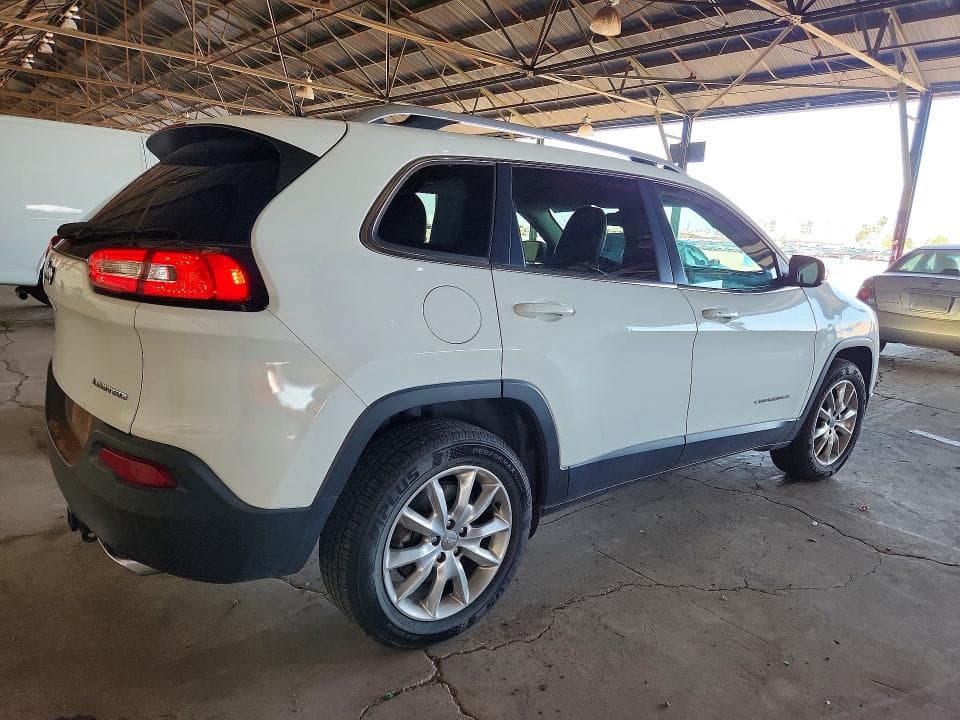 2017 JEEP CHEROKEE LIMITED 3