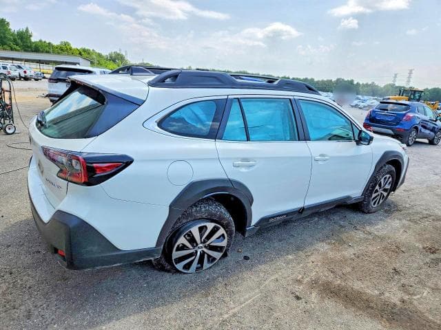 2025 SUBARU OUTBACK 3