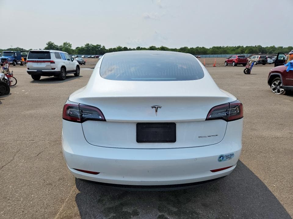 2020 TESLA MODEL 3 6