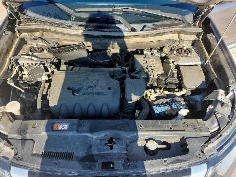 2019 MITSUBISHI OUTLANDER SE 11