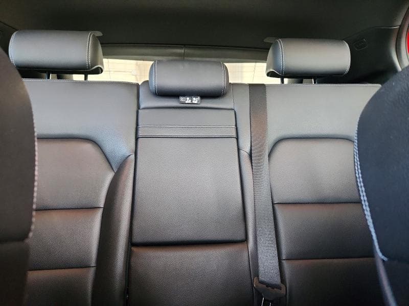 2019 MERCEDES-BENZ GLA 250 10
