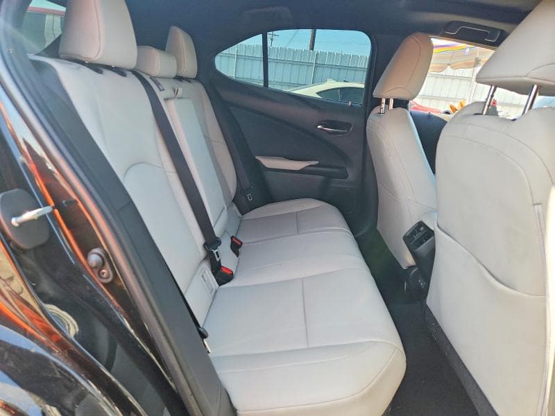 2024 LEXUS UX 250H PREMIUM 10