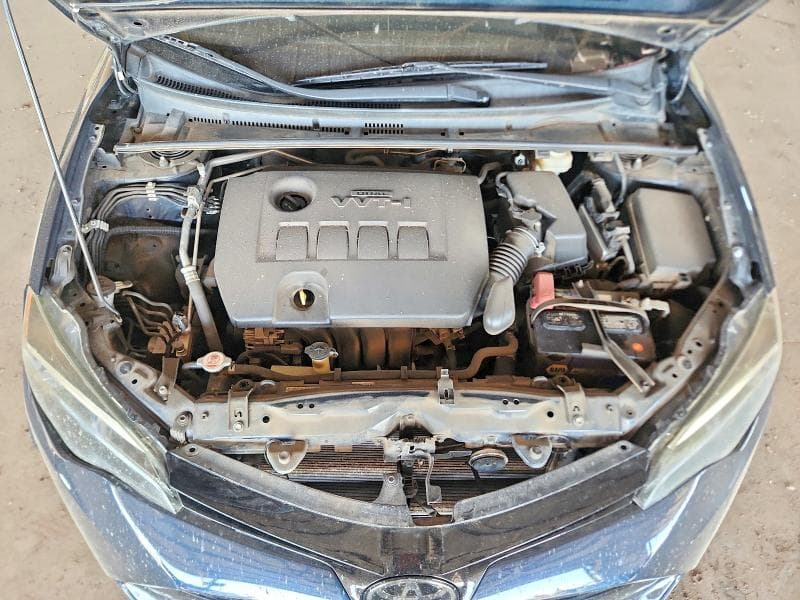 2018 TOYOTA COROLLA LE 11
