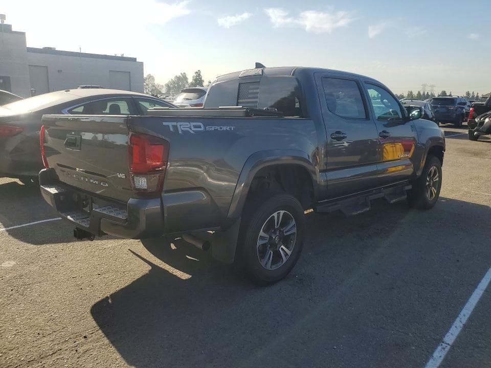 2019 TOYOTA TACOMA TRD SPORT 3