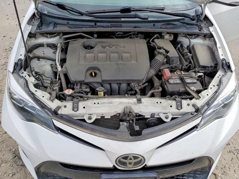 2017 TOYOTA COROLLA SE 11