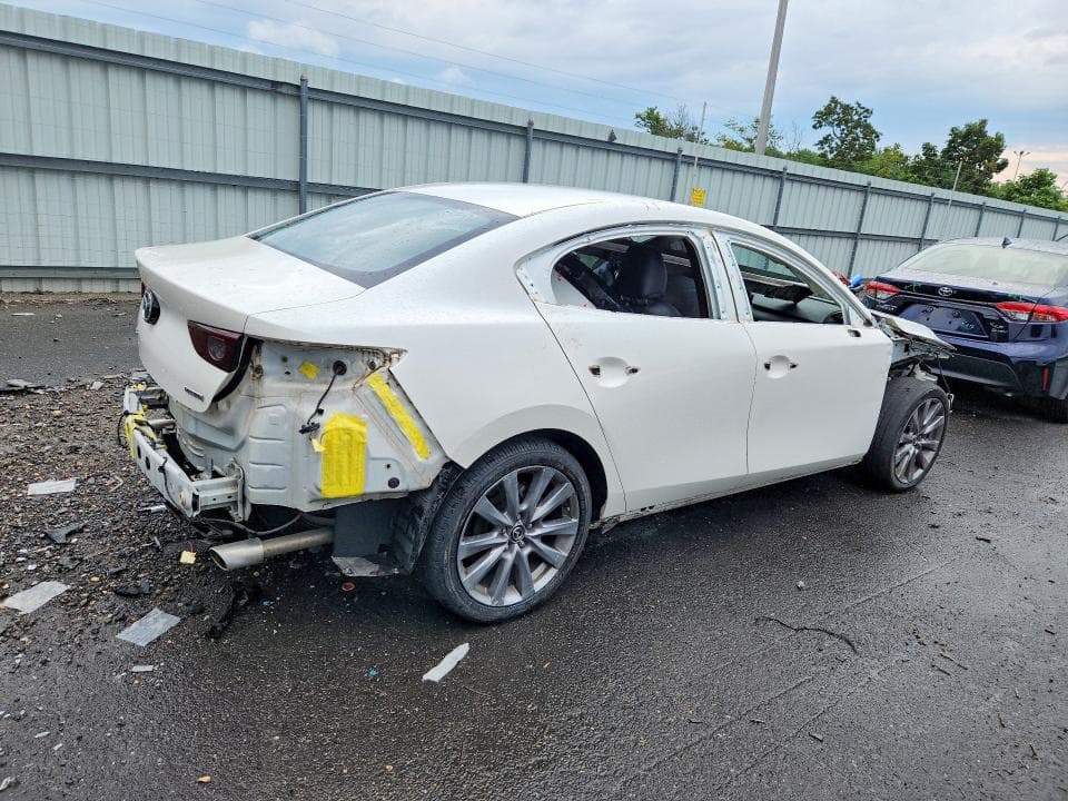 2021 MAZDA 3 PREFERRED 3