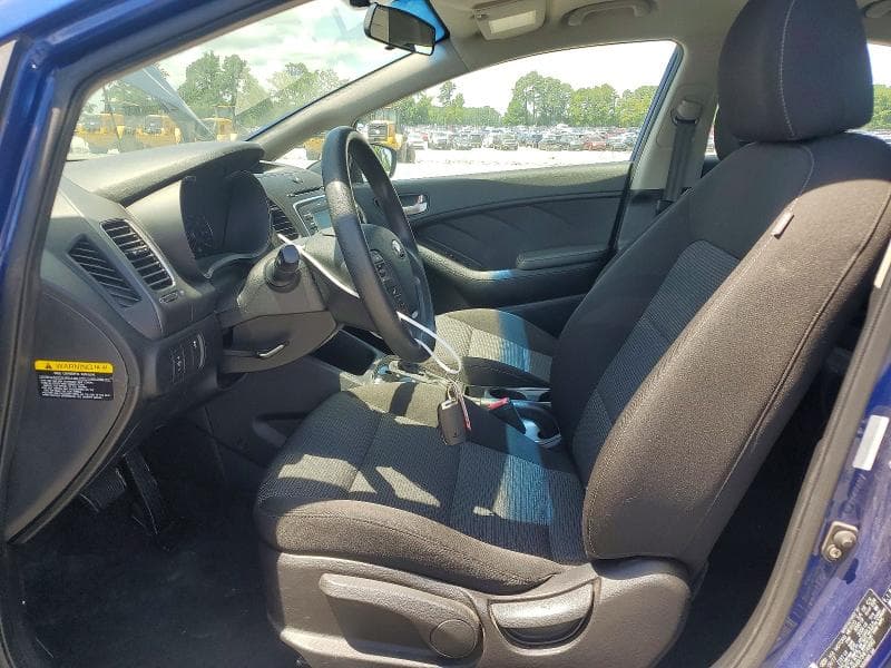 2017 KIA FORTE LX 7