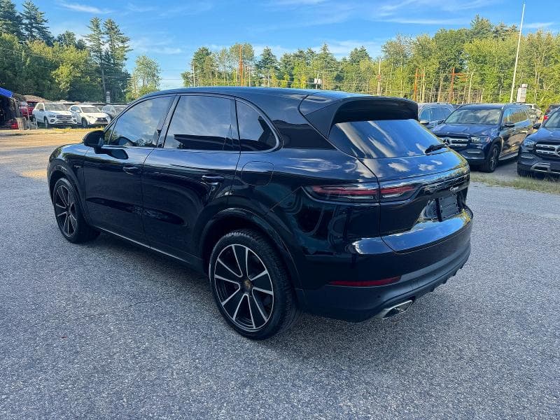 2019 PORSCHE CAYENNE SE HYBRID 3