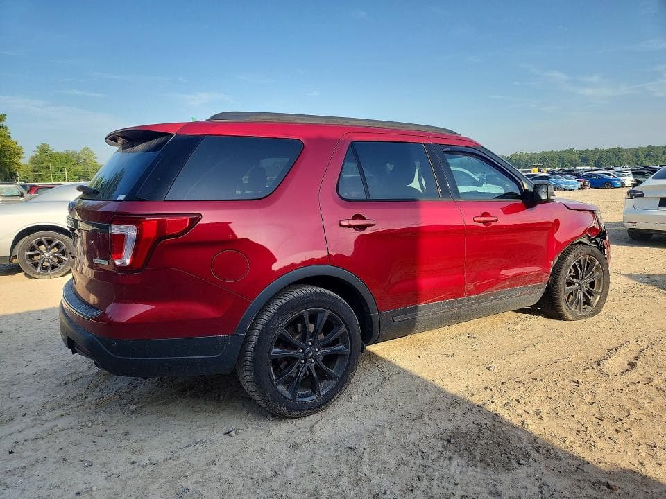 2018 FORD EXPLORER XLT 3