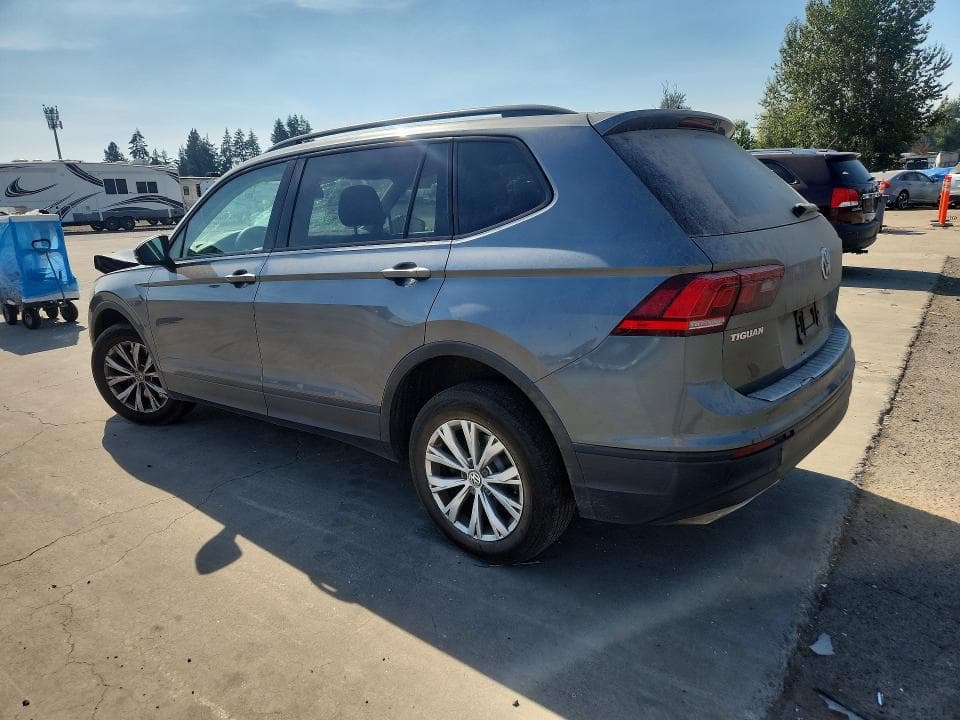 2018 VOLKSWAGEN TIGUAN S 2