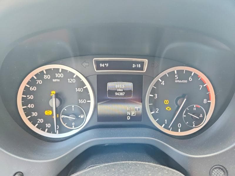 2018 INFINITI QX30 ESSENTIAL 9