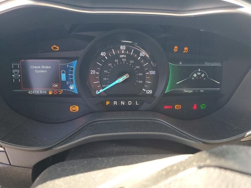 2019 FORD FUSION SE 9