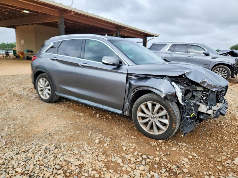 2019 INFINITI QX50 ESSENTIAL 4