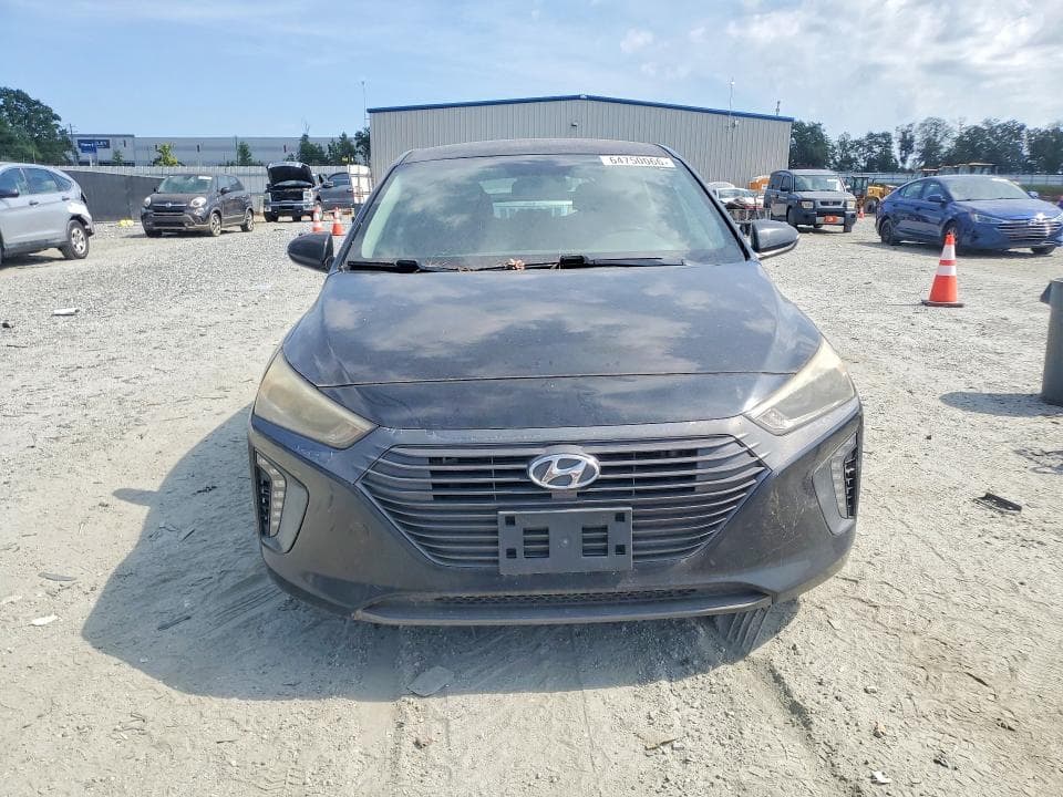 2017 HYUNDAI IONIQ SEL 5