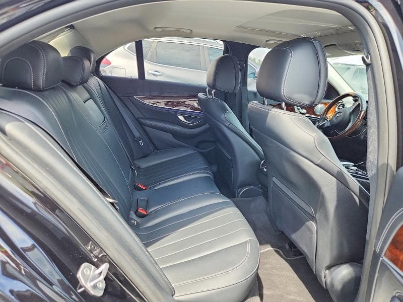 2017 MERCEDES-BENZ E 300 10