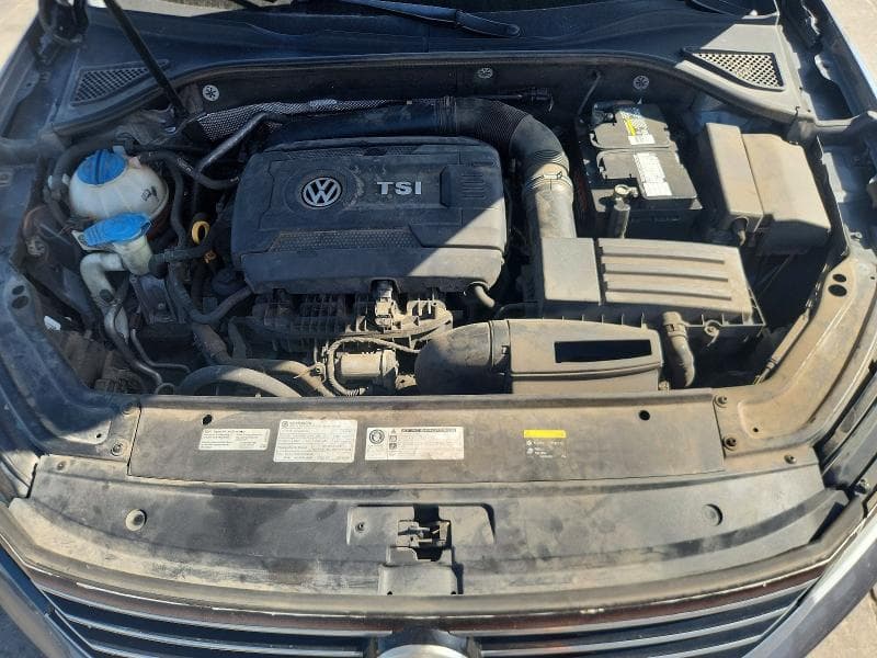 2017 VOLKSWAGEN PASSAT SE 11