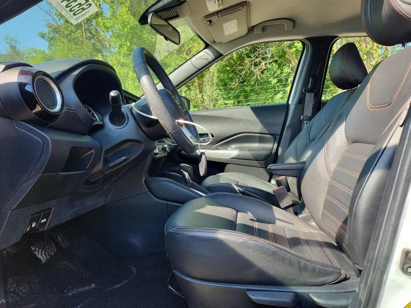 2020 NISSAN KICKS SR 7