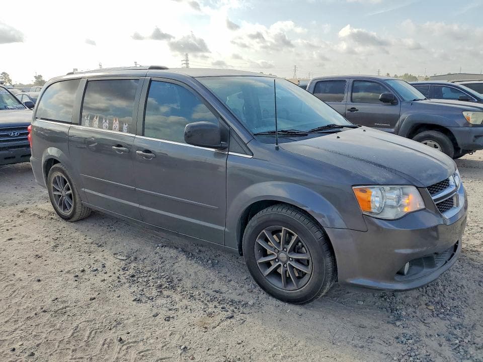 2017 DODGE GRAND CARAVAN SXT 4