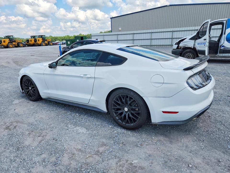 2018 FORD MUSTANG 2
